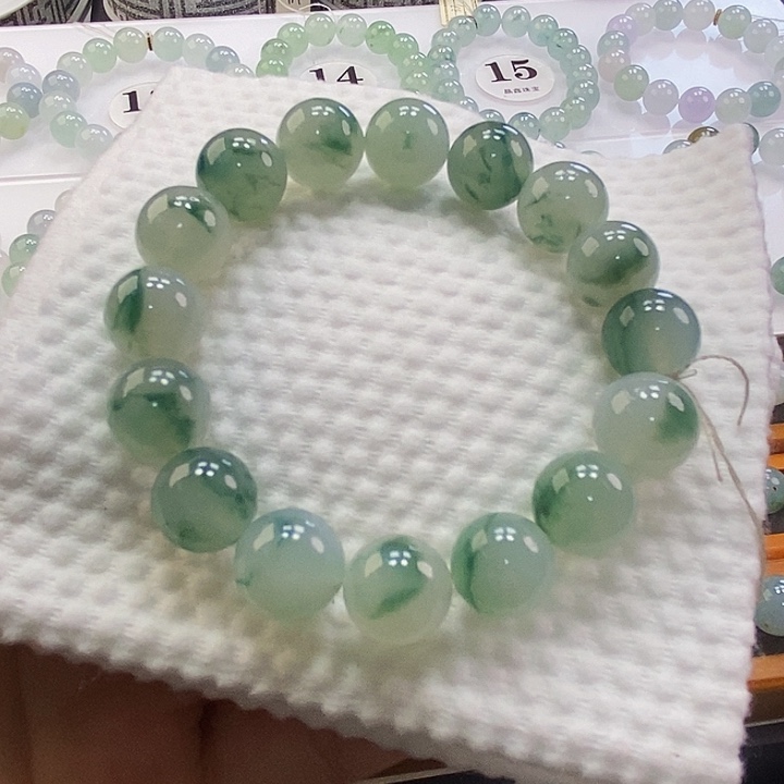 定制翡翠未镶嵌翡翠卡12