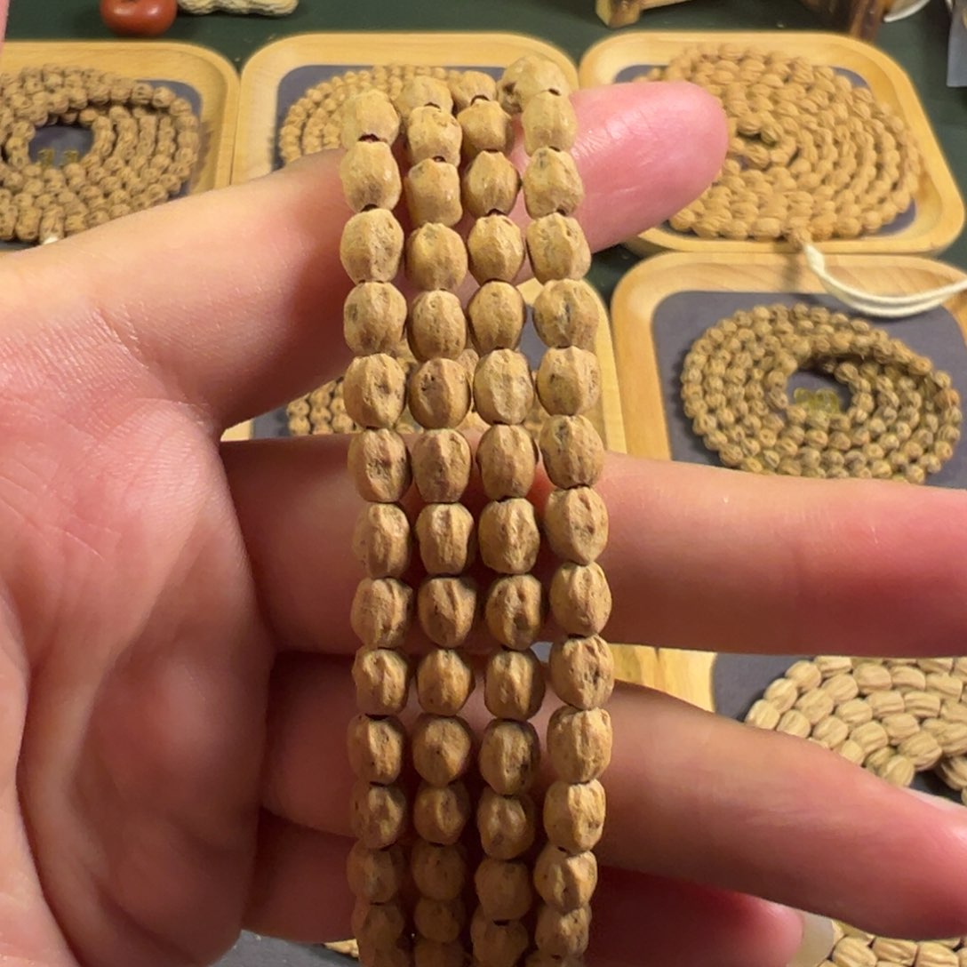 【闪购商品】吊坠柏香籽/百香籽热振原高桩胶囊5.5×6.5尺寸
