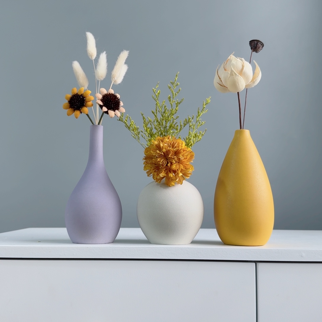 瓷片陶瓷小花瓶含花总高约20-30cm