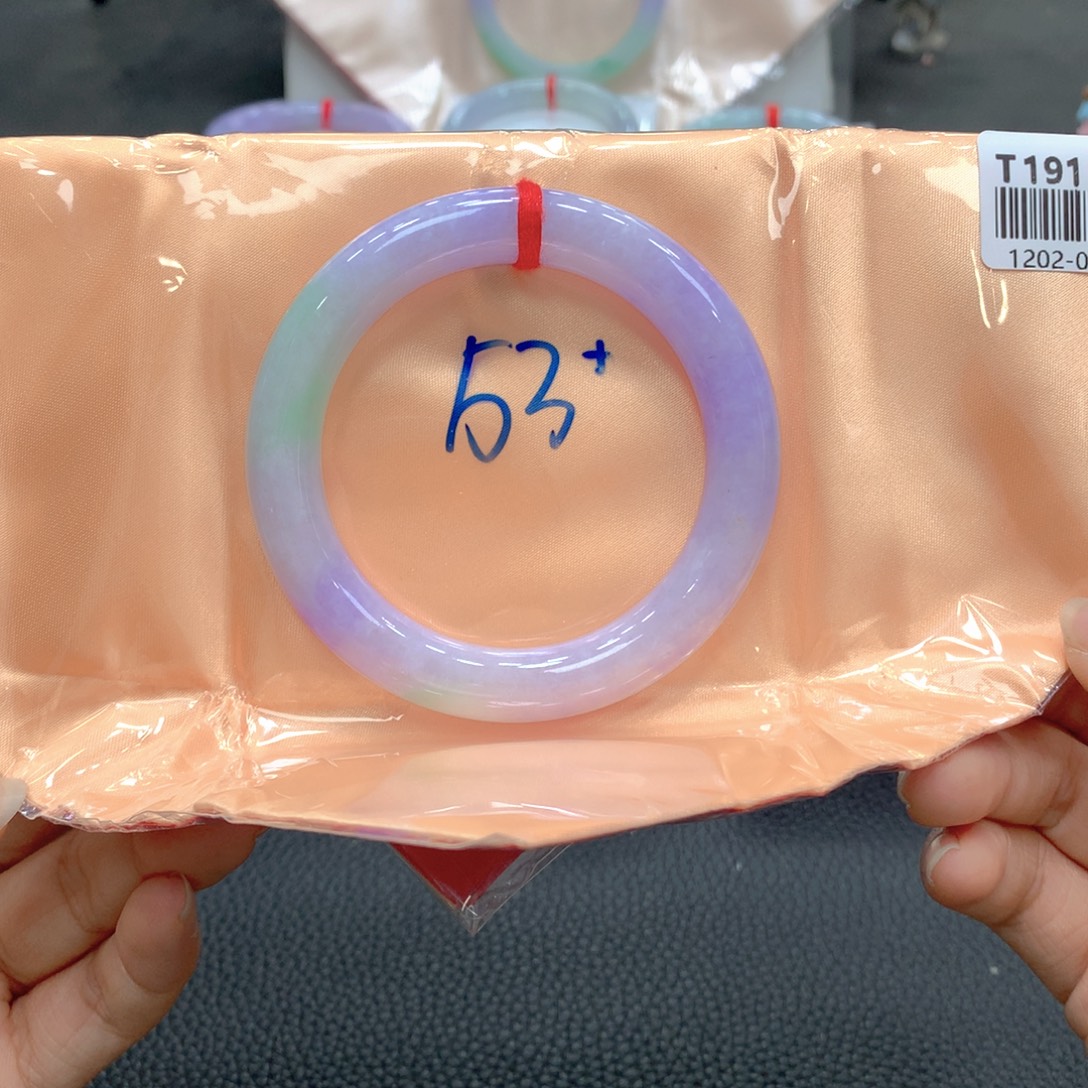 翡翠未镶嵌手镯11