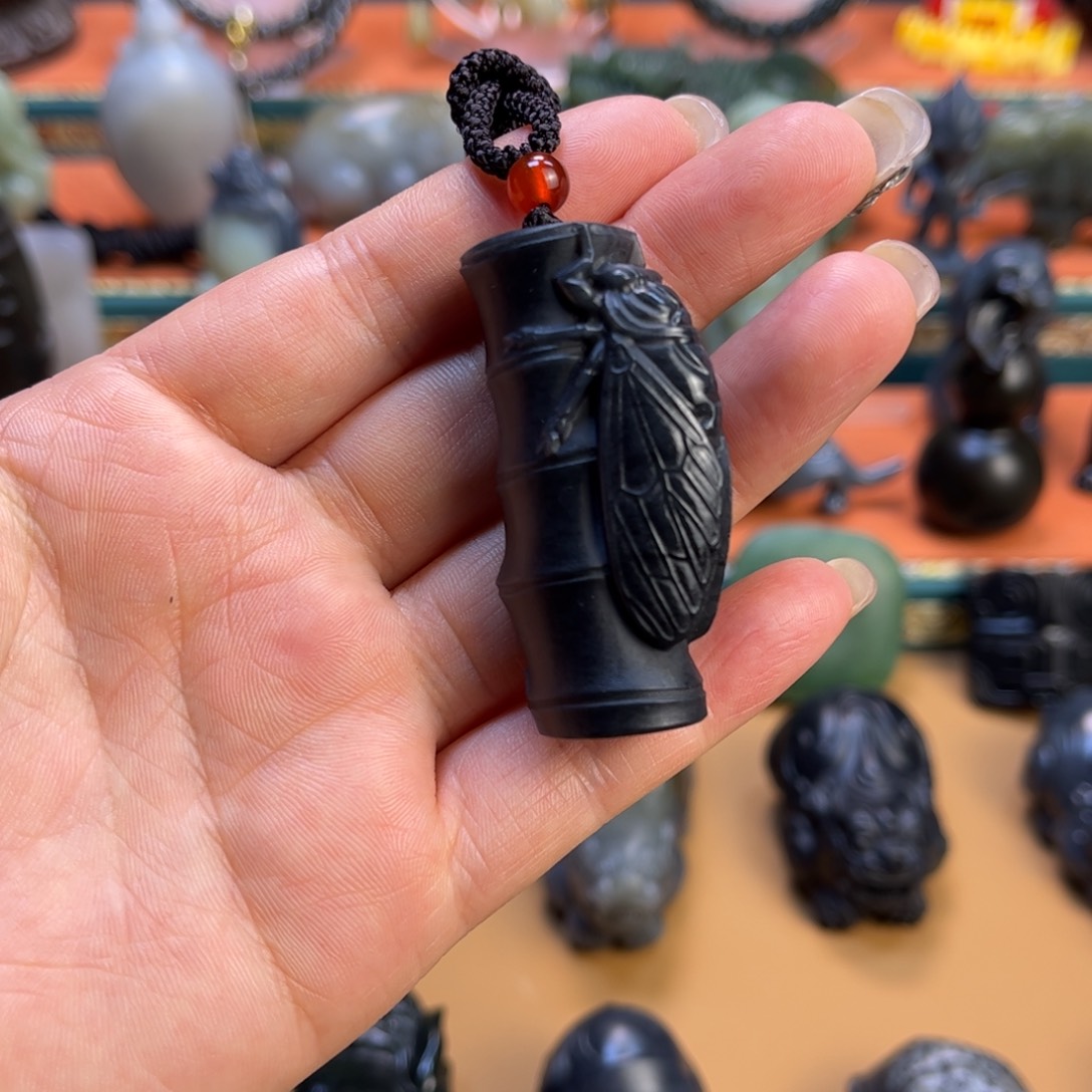 未镶嵌和田玉挂件