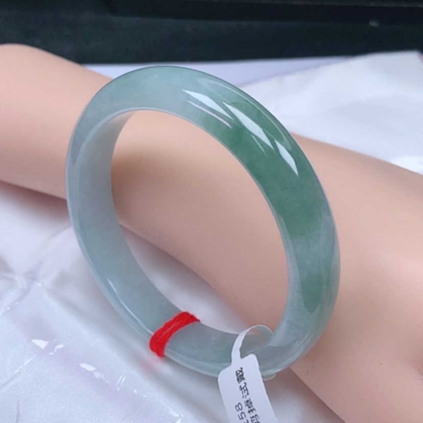 【闪购商品】翡翠手镯未镶嵌，