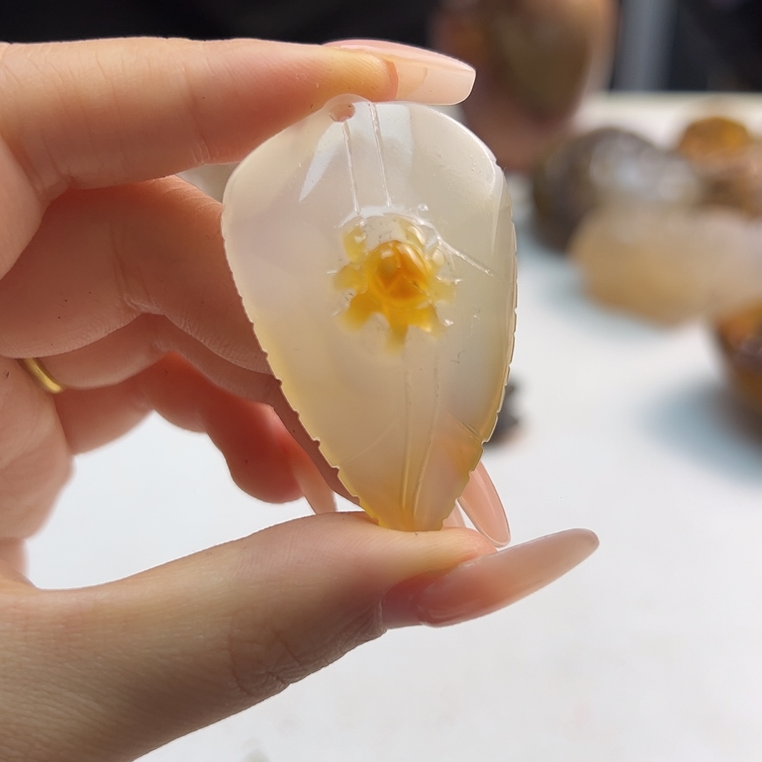 玛瑙/玉髓合金颈饰