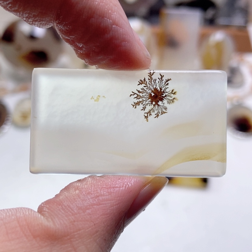 【闪购商品】玛瑙/玉髓颈饰未镶嵌