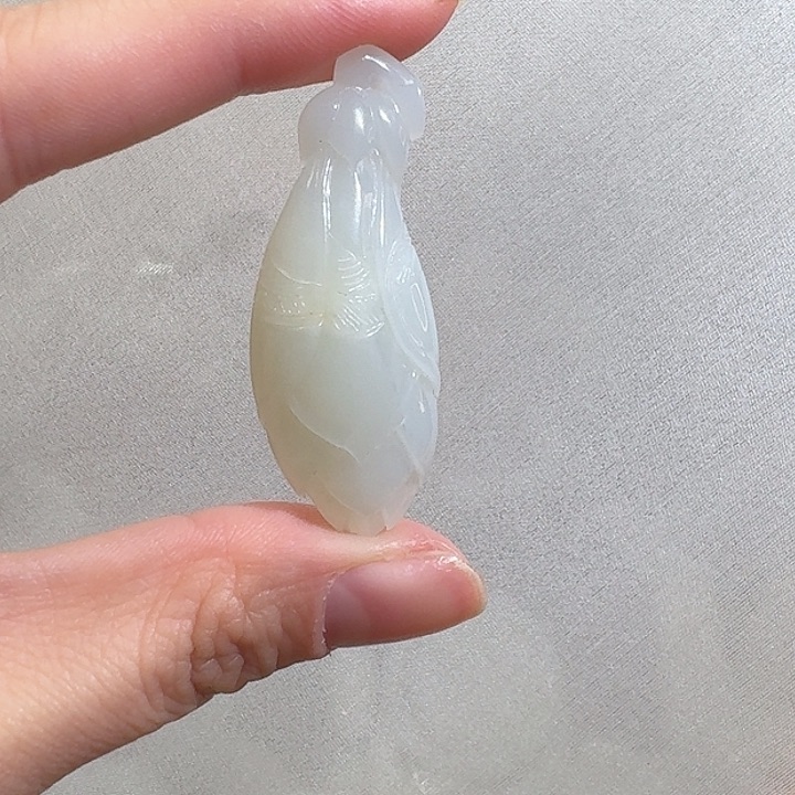 和田玉颈饰未镶嵌米达9g