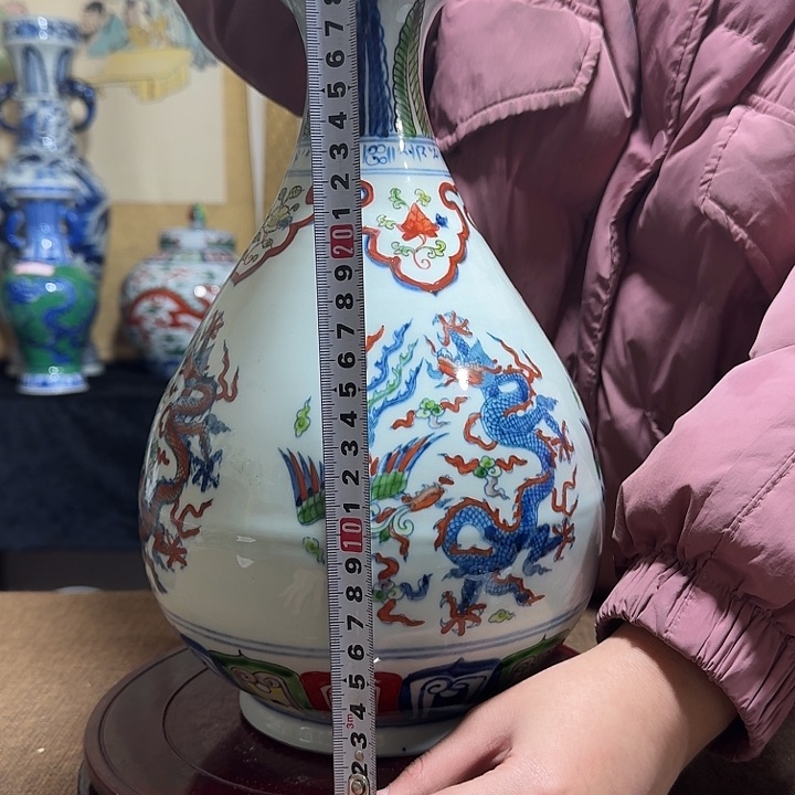 摆件                