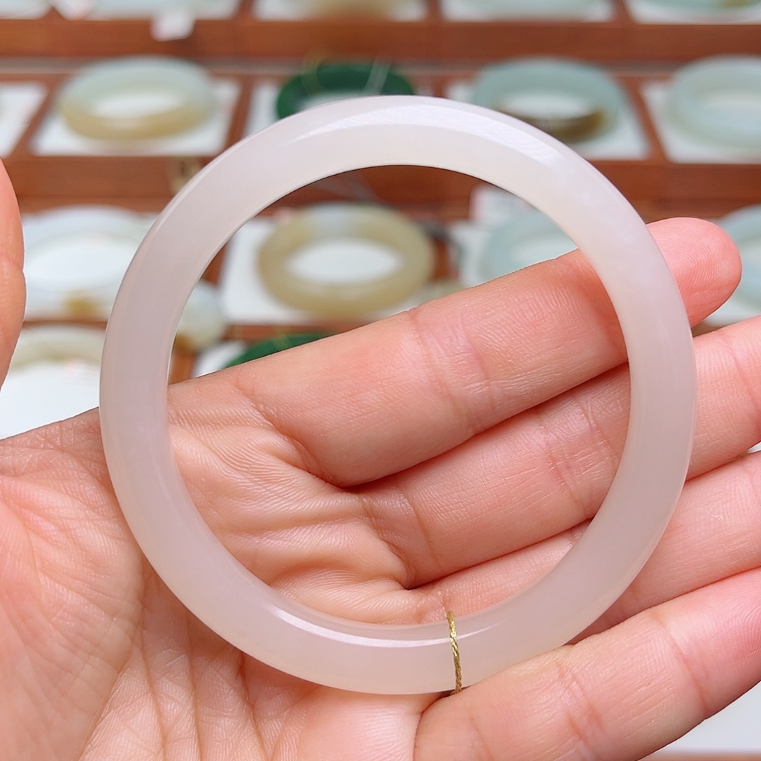 未镶嵌手镯和田玉55.8