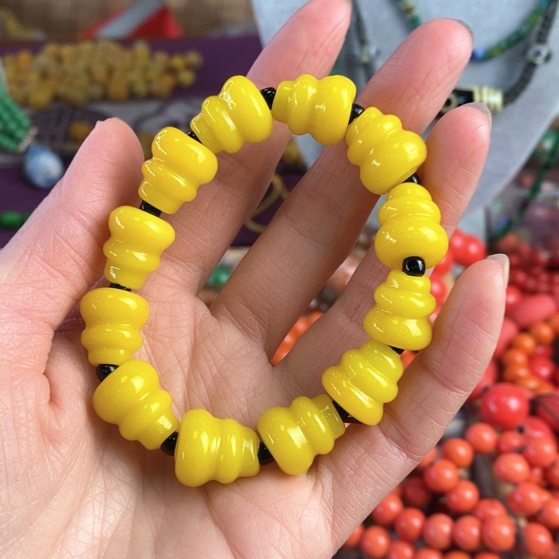 琉璃颈饰4868698999000000