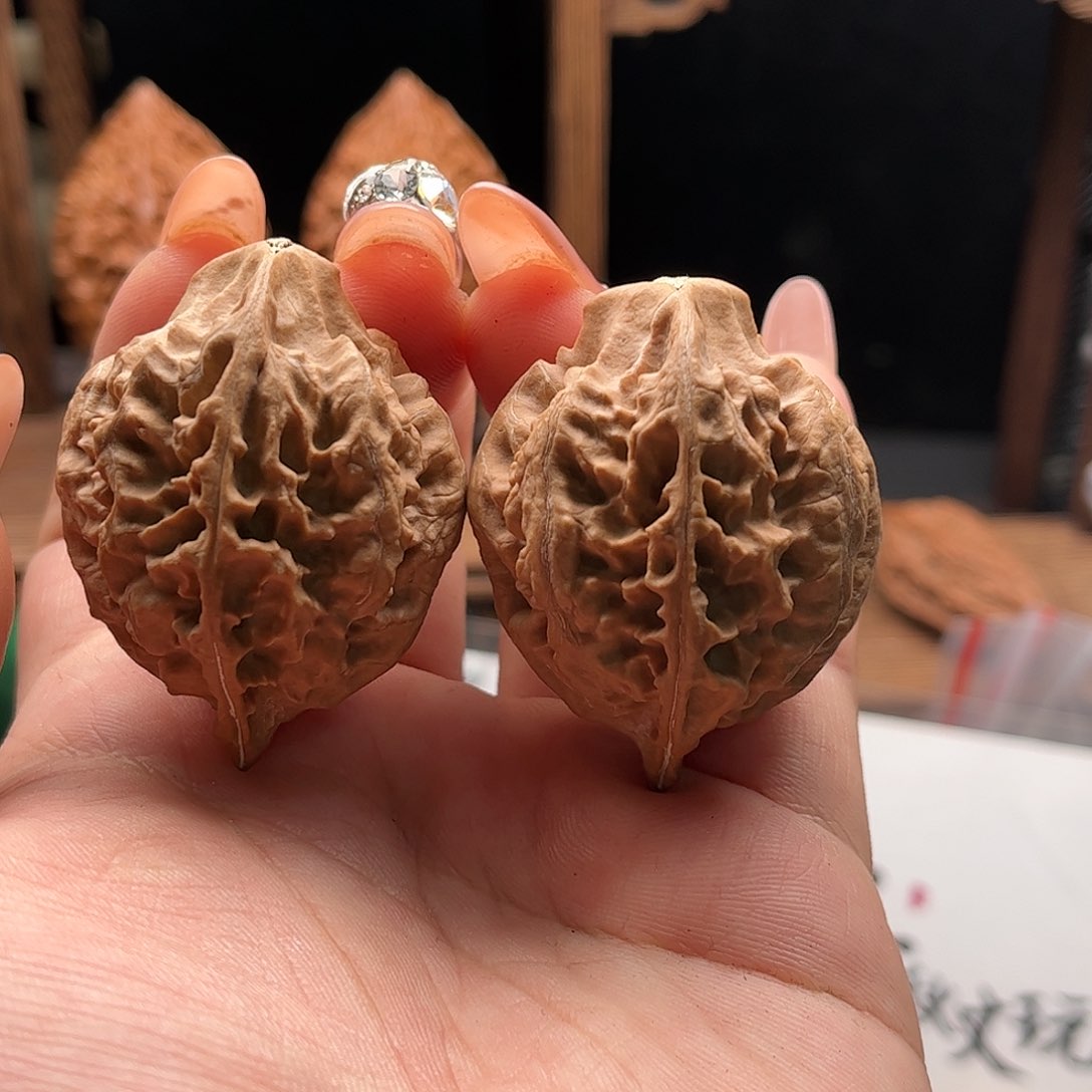 文玩核桃把件关东木子家楸大胖53