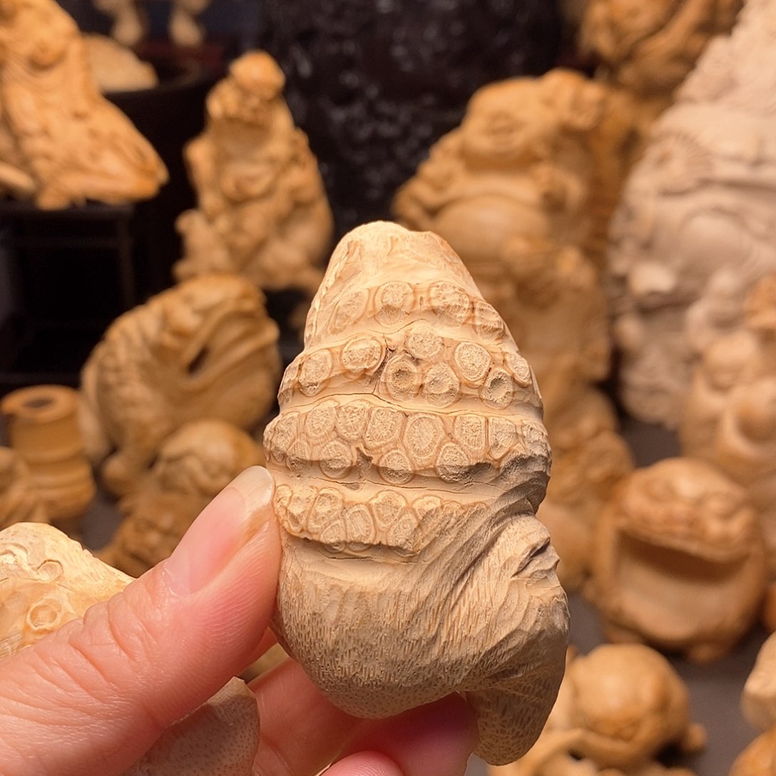 竹薄***?竹根雕青蛙