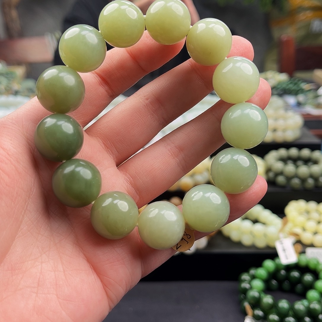 和田玉手串未镶嵌