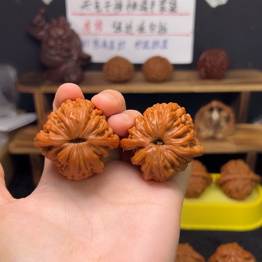 赵***生桃核吊坠楼子福利