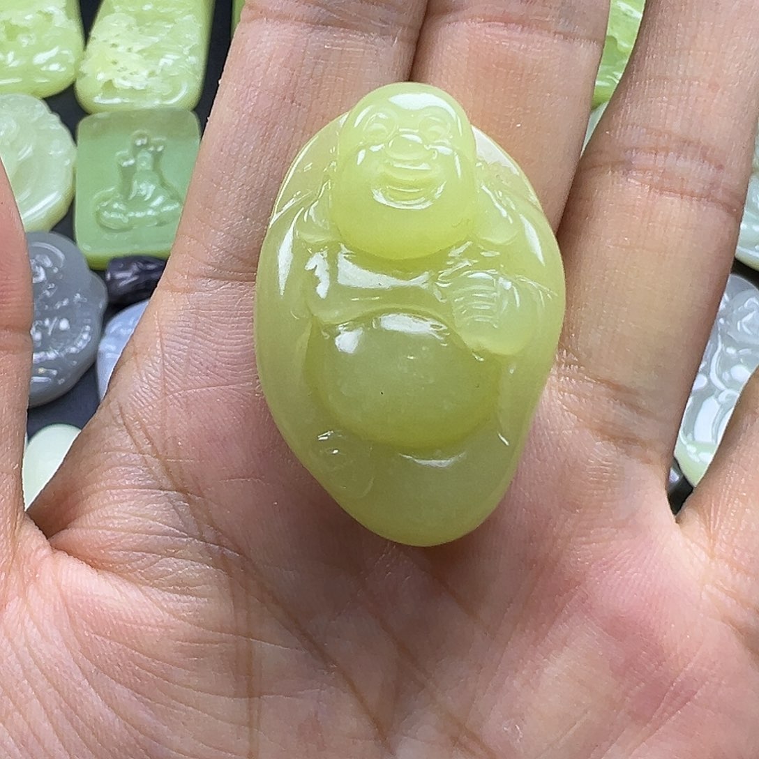 9***5和田玉未镶嵌颈饰