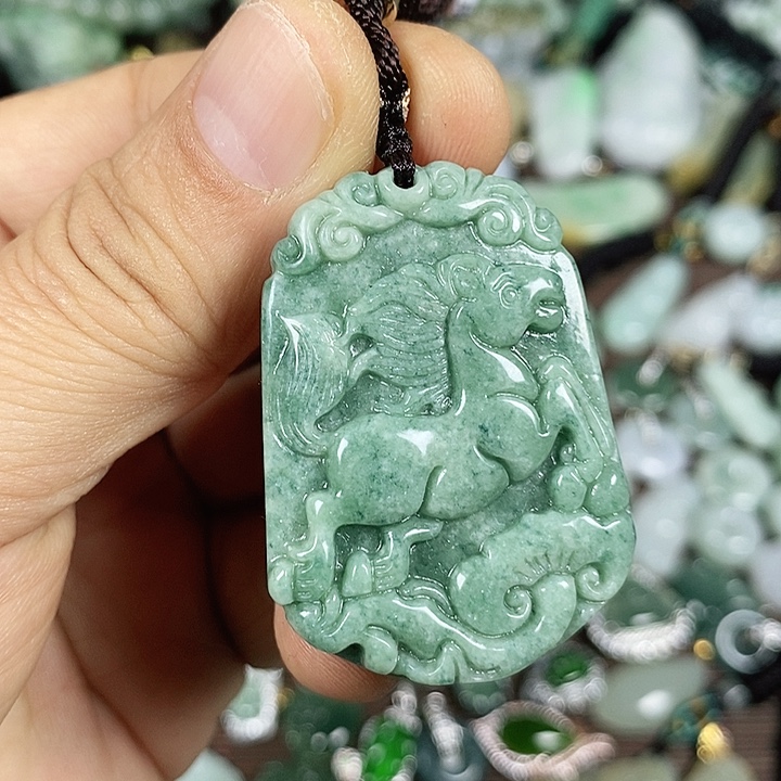 翡翠未镶嵌颈饰天然翡翠玉A货配证书