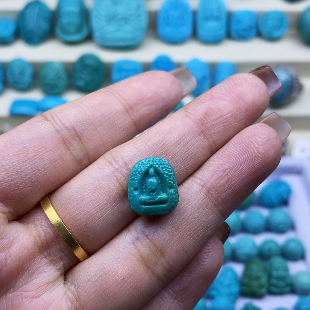 绿松石珠宝奇石未镶嵌