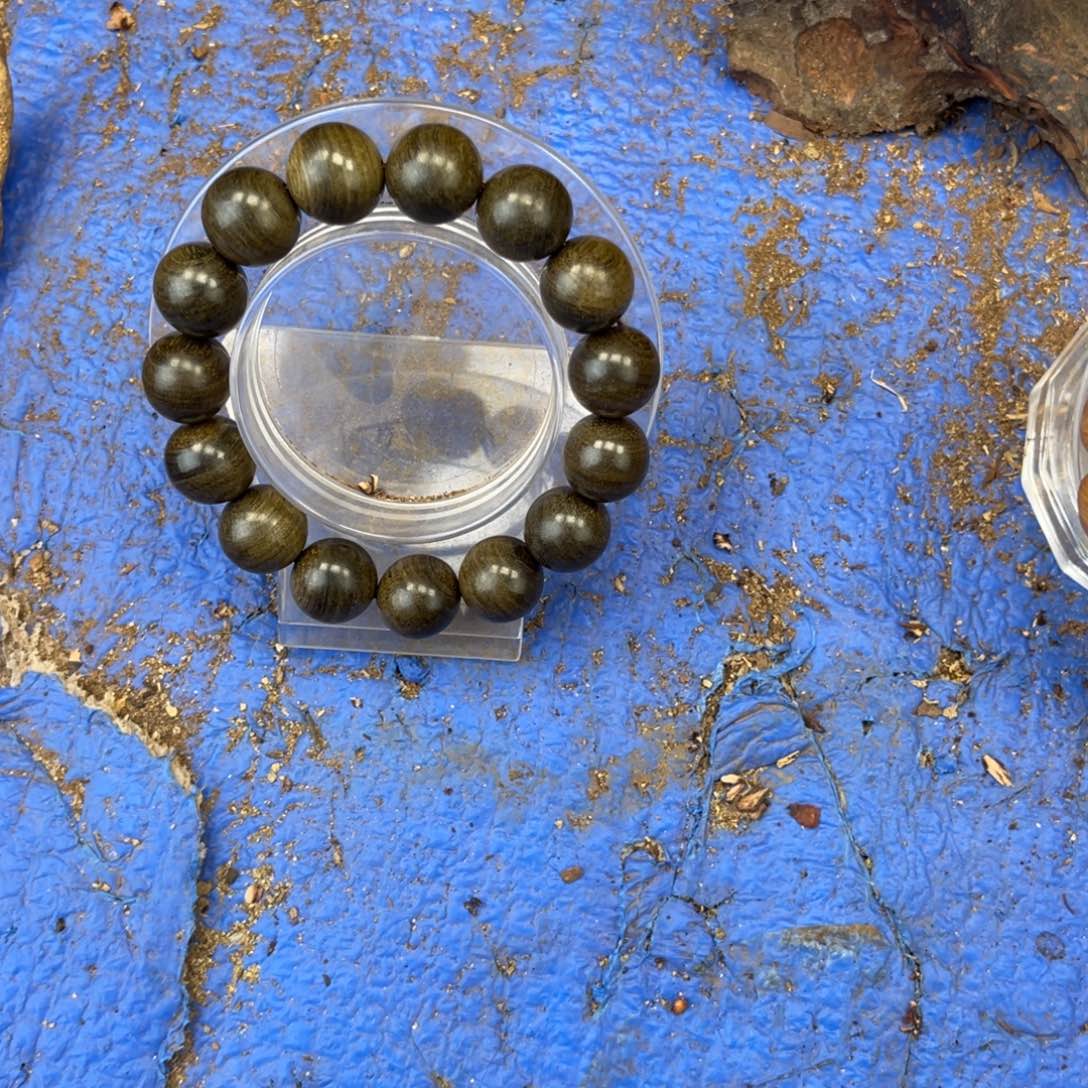 木ㅤ****ㅤ海南绿垒1.5手串