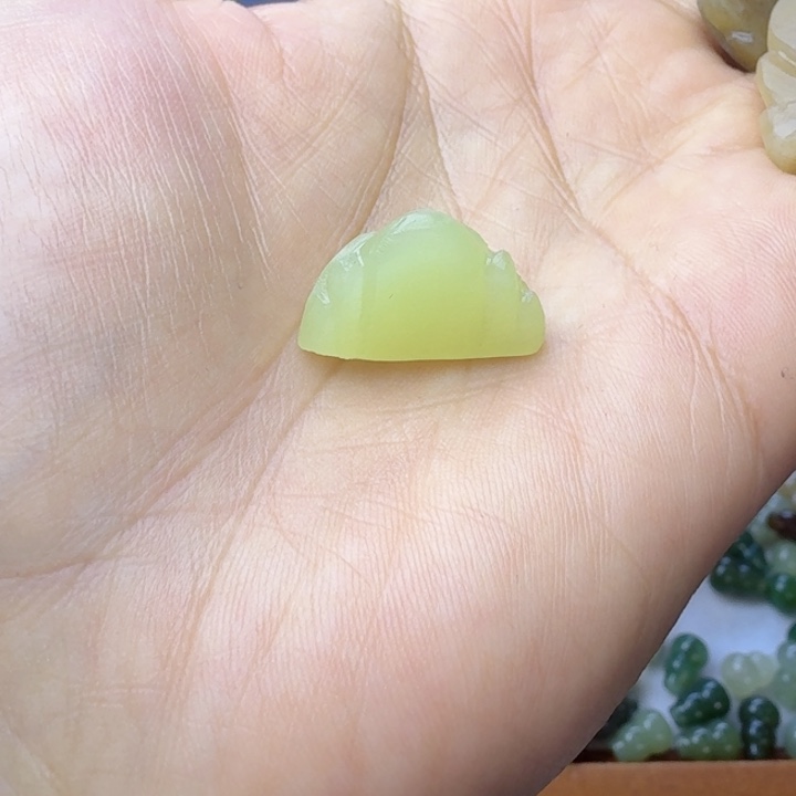 大***2和田玉未镶嵌挂件