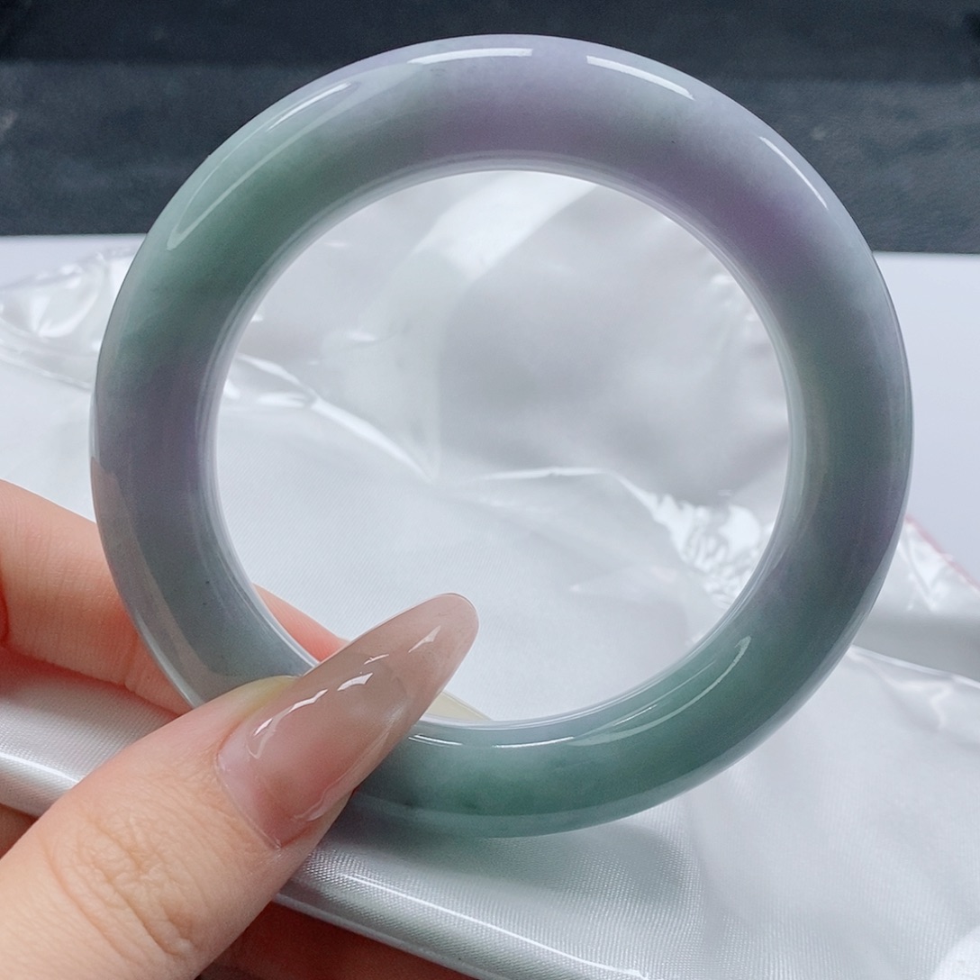 【闪购商品】未镶嵌手镯（圆镯）翡翠466号