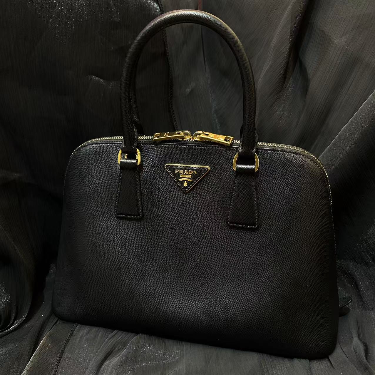 95新 Prada/普拉达 乱乱子中古/女士/手提包/106098