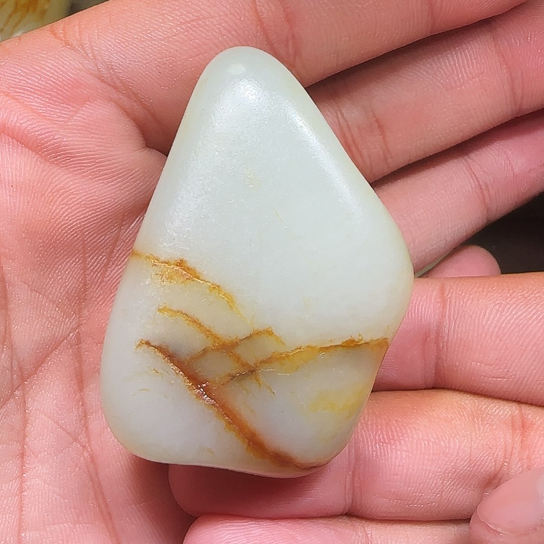 和田玉颈饰未镶嵌王*吉