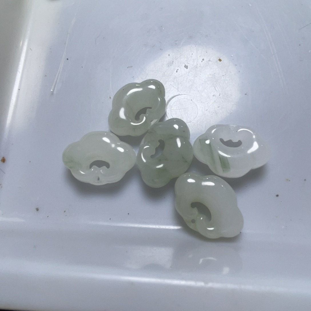 石英质玉手链未镶嵌