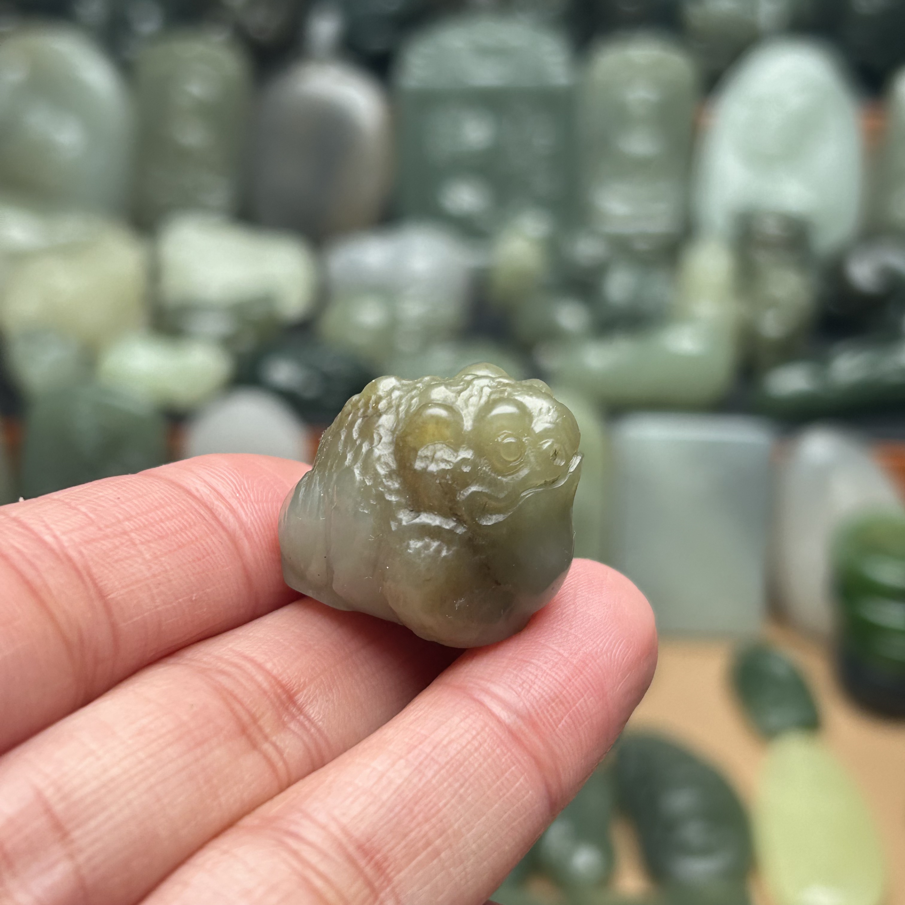 精品和田玉小挂件（有包容）