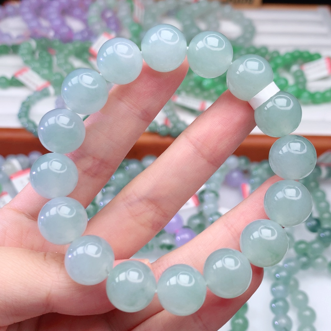 翡翠手链未镶嵌翡翠12.6mm
