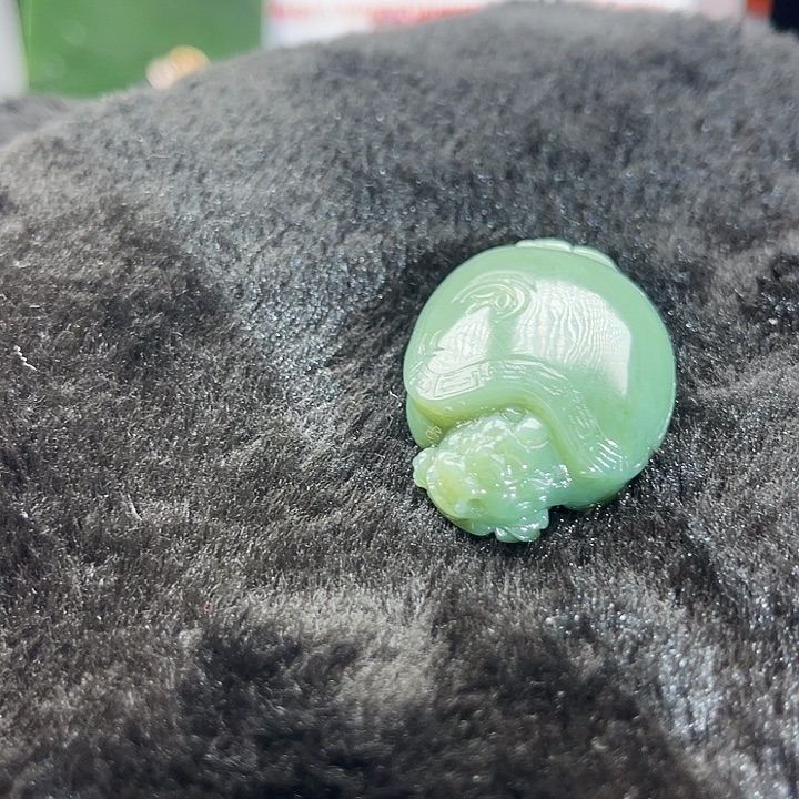 和田玉未镶嵌吊坠(不含链)