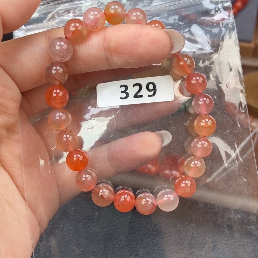 南红玛瑙未镶嵌手链卡8.1