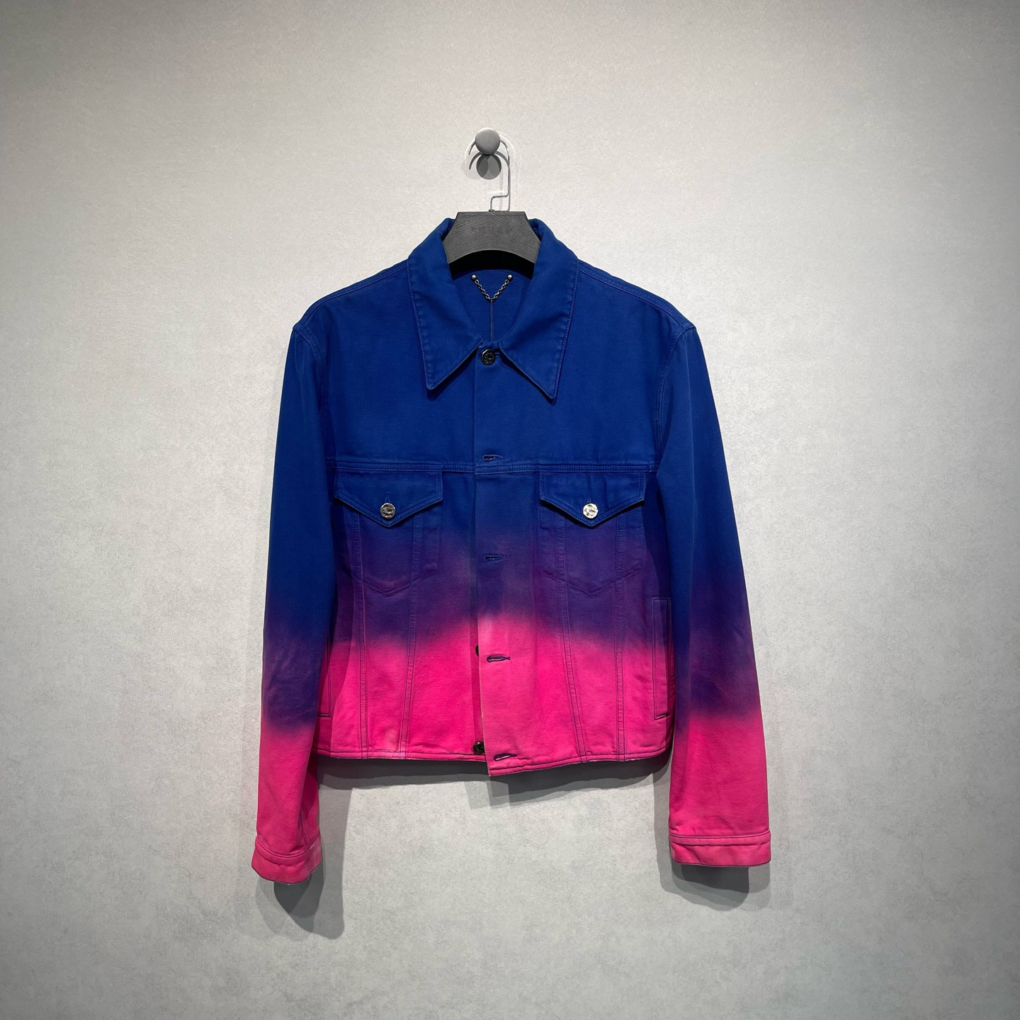 未使用 LouisVuitton/路易威登 渐变拼色牛仔外套/46码/DY215569