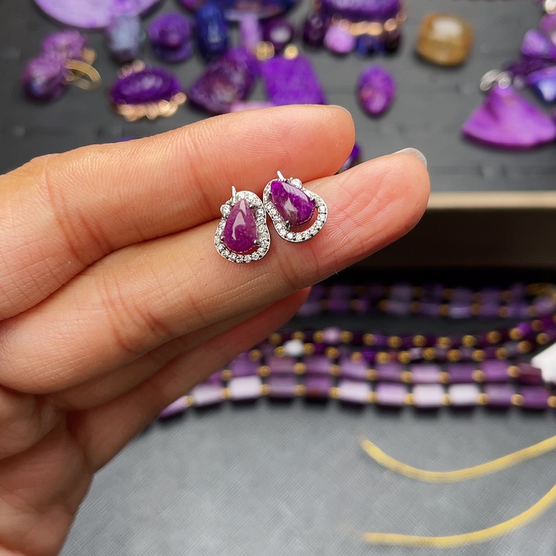 苏纪石（舒俱来）耳钉银S925镶嵌