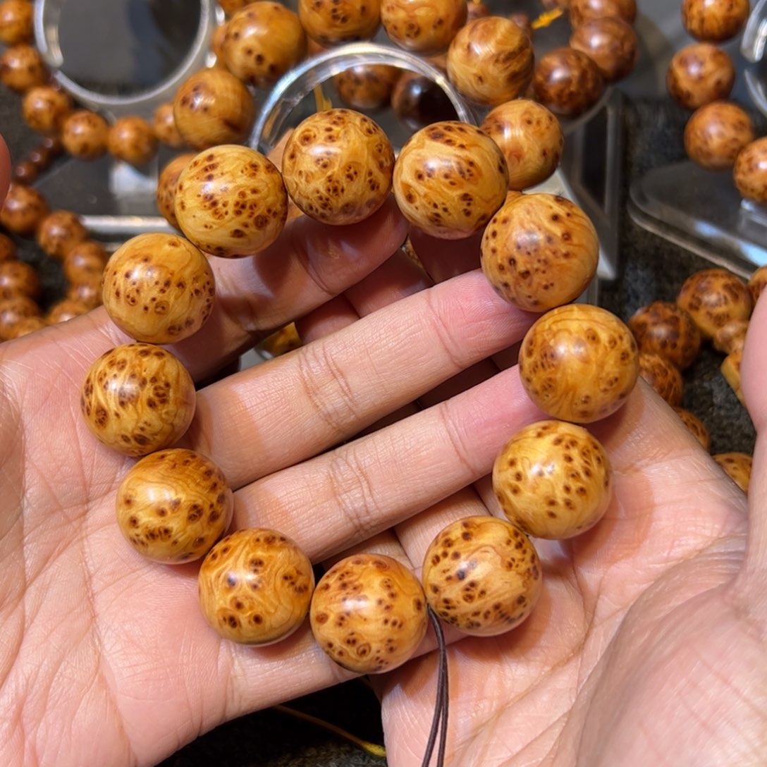 柏木（崖柏）手串/手链2.0黄金底瘤疤手串