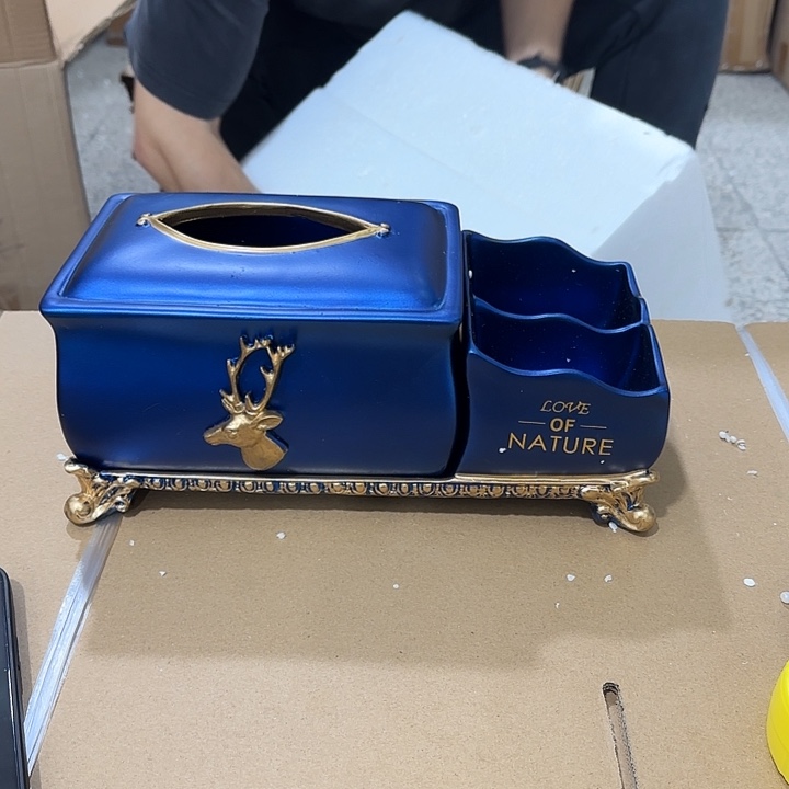 儒***基树脂摆件哈哈哈哈