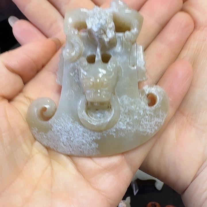 和田玉挂件未镶嵌世****梦