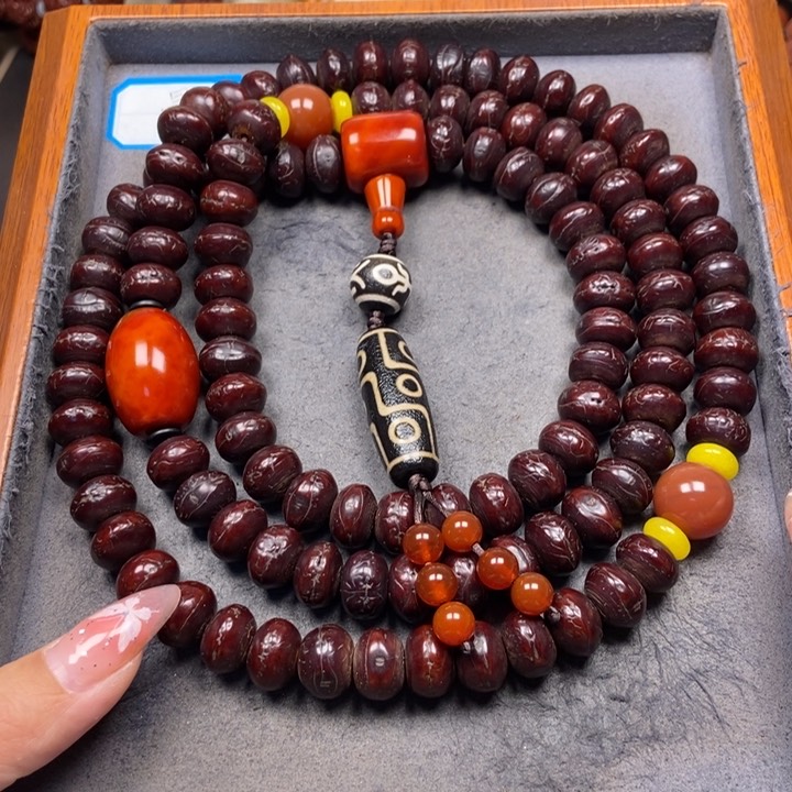 凤眼菩提吊坠菩提