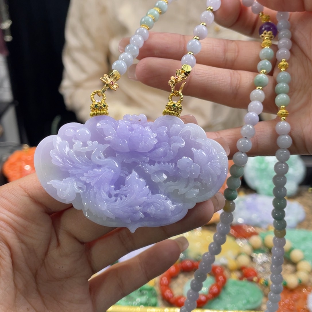 翡翠颈饰未镶嵌代编织