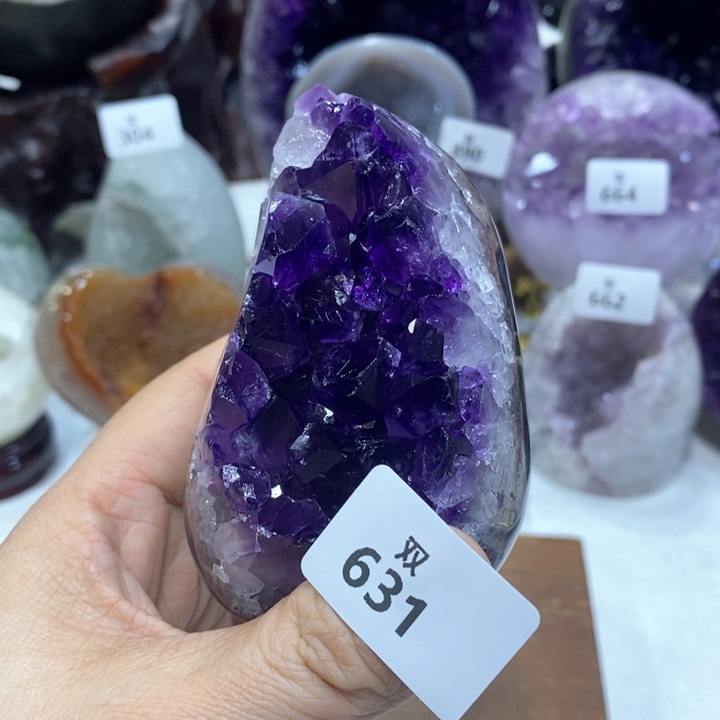 水晶大型摆件（非配饰）未镶嵌