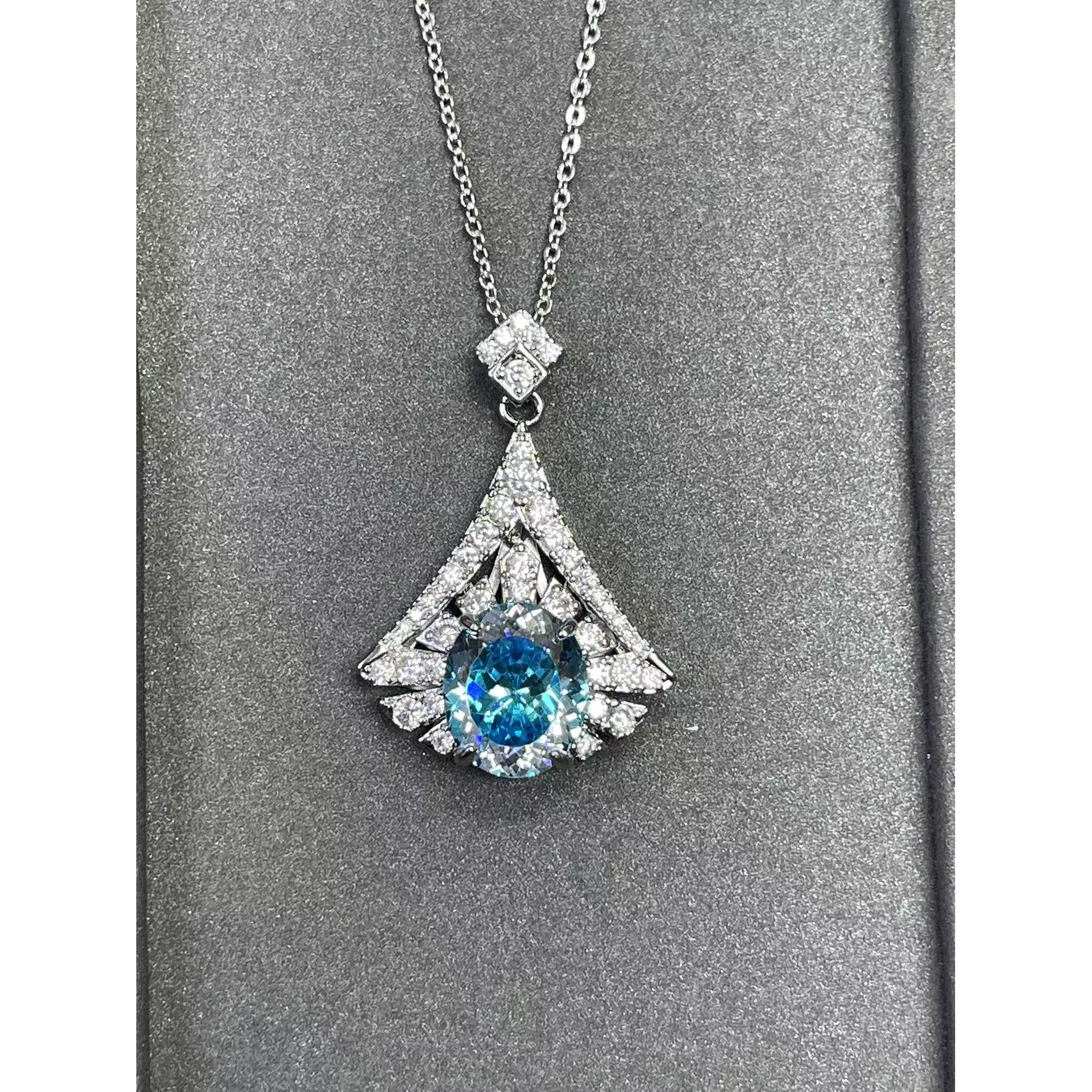 吊坠 吊坠 福玺甄选蓝裙子吊坠4115