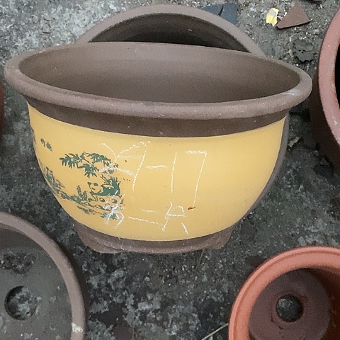 红陶中国宜兴紫砂花盆，