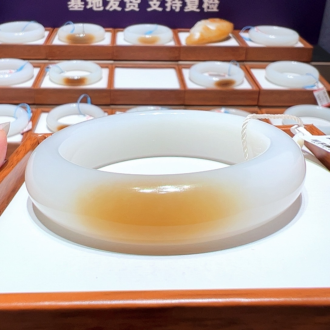 和田玉手镯53/54未镶嵌