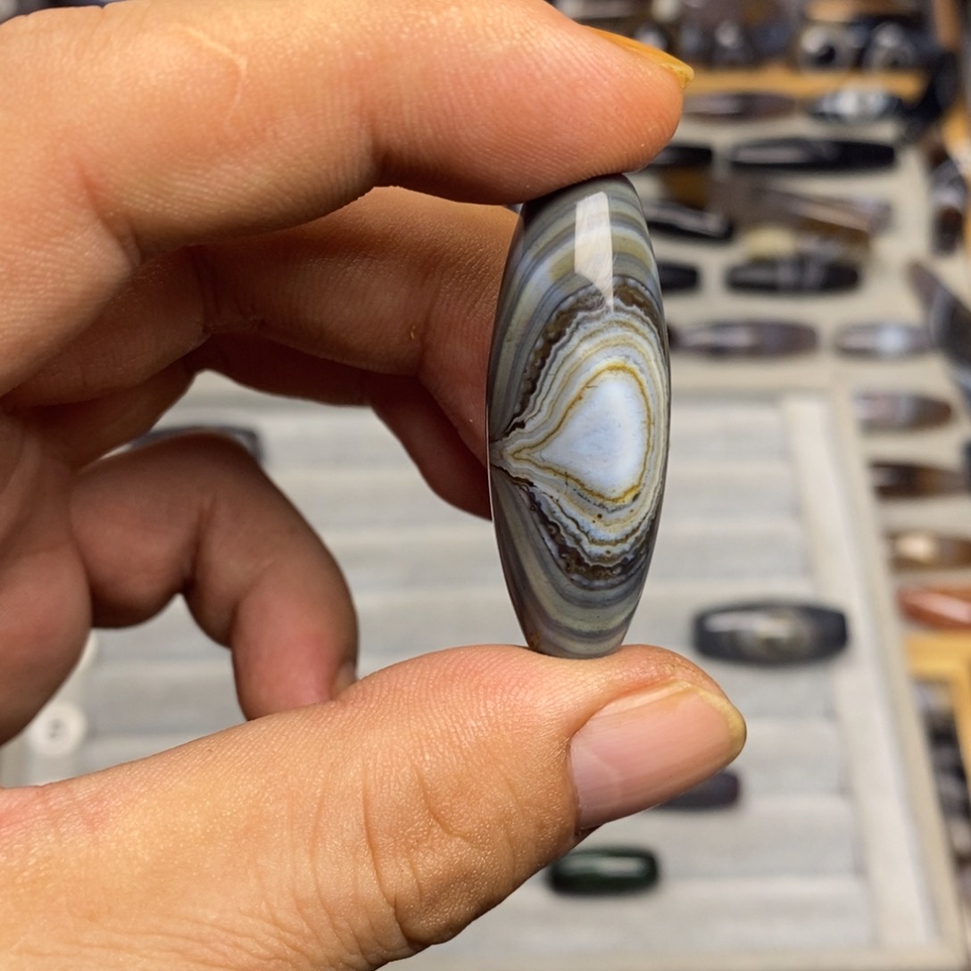 未镶嵌玛瑙/玉髓珠宝半成品飞**夫