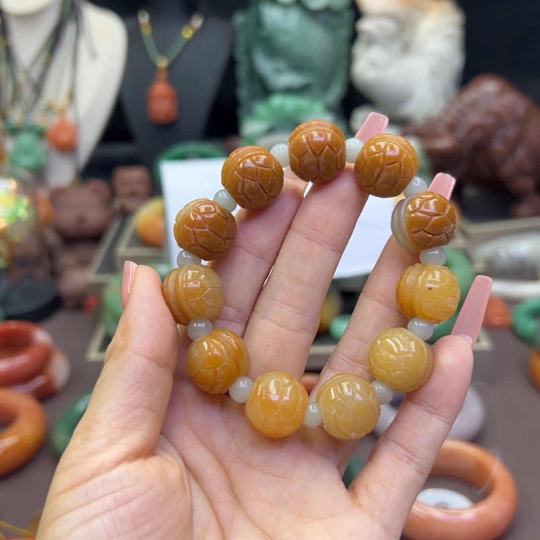 未镶嵌手镯石英岩玉