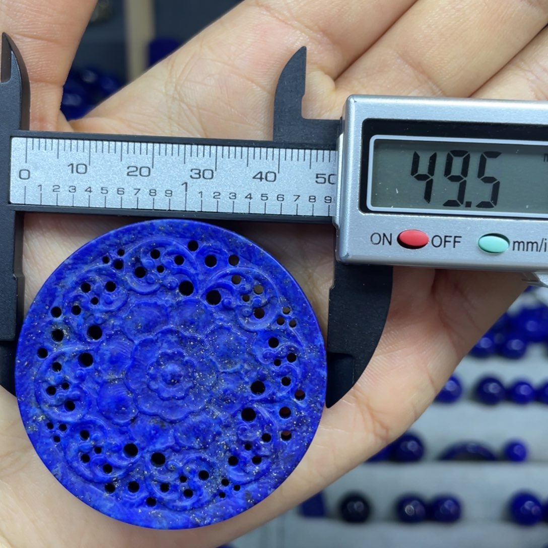 青金石莲花镂空牌未镶嵌