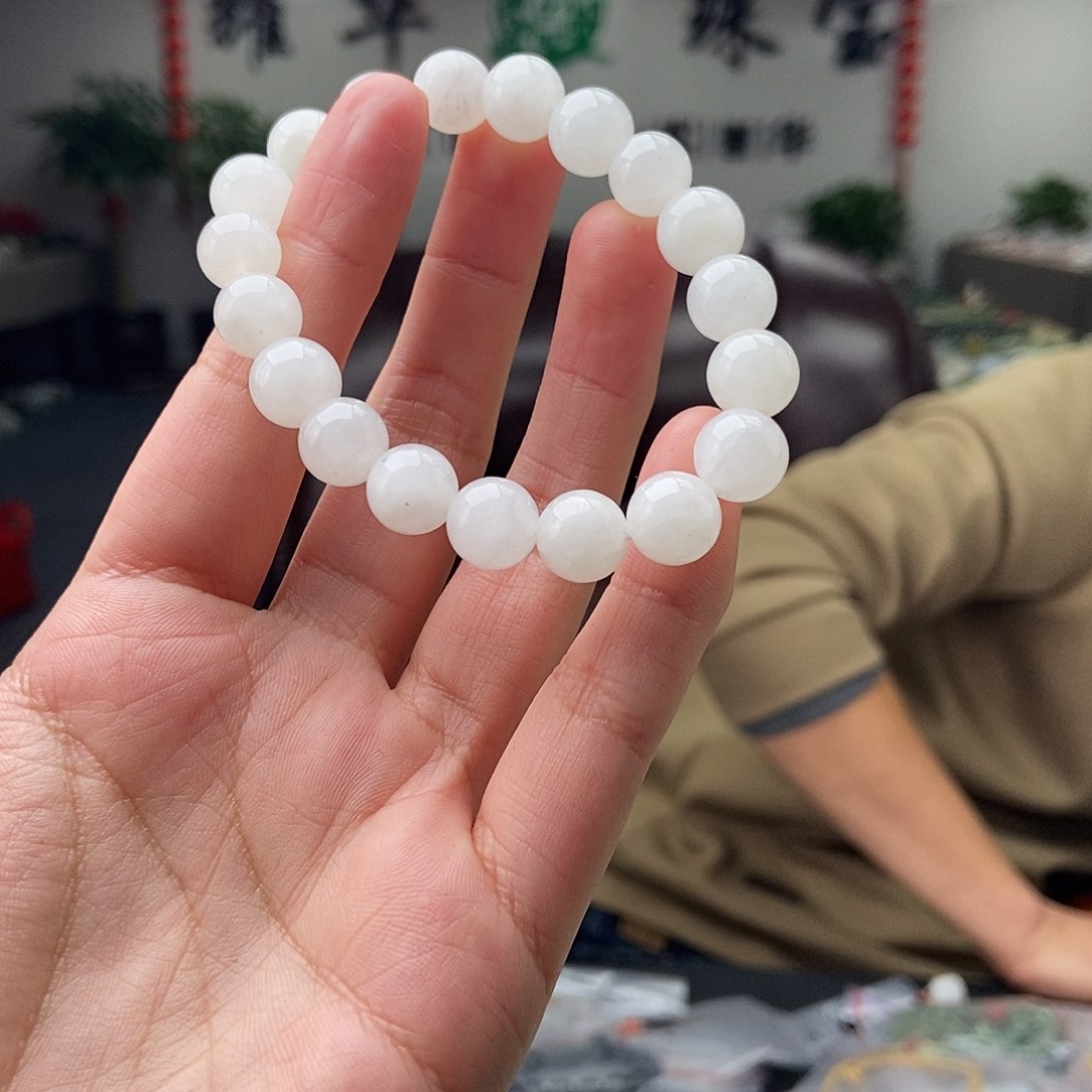 和田玉颜色多样性发拍一发一未镶嵌