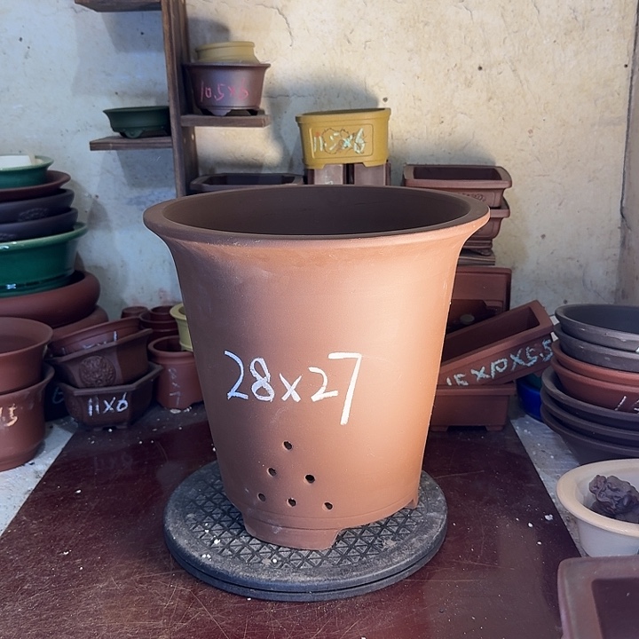 紫砂花盆，手工制作