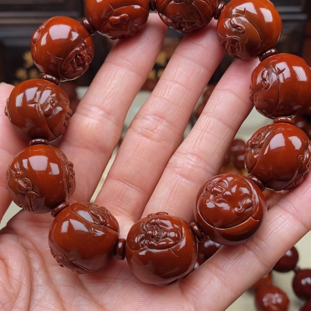 橄榄核吊坠只***持财迷，