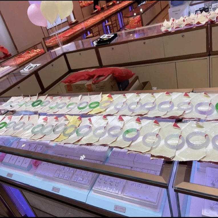 非金属仿水晶手镯 小龙专拍