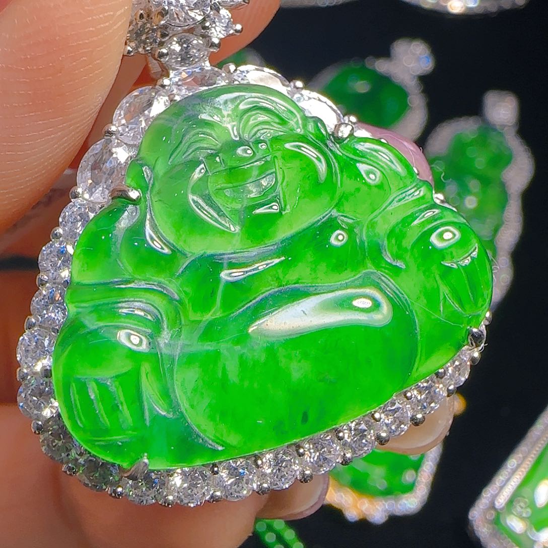 翡翠吊坠(赠链)银S925镶嵌