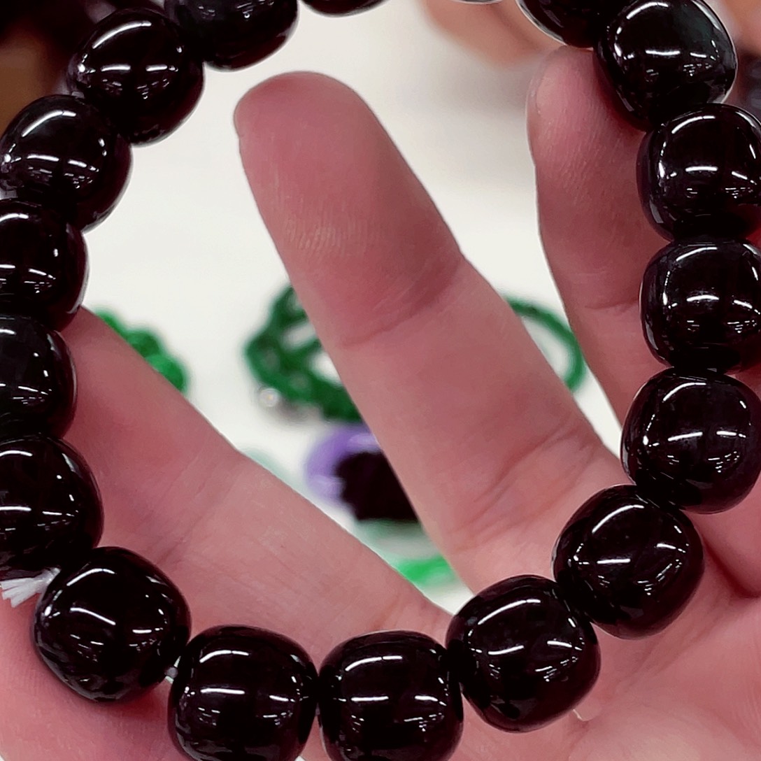 翡翠未镶嵌颈饰先鉴后发一物一证