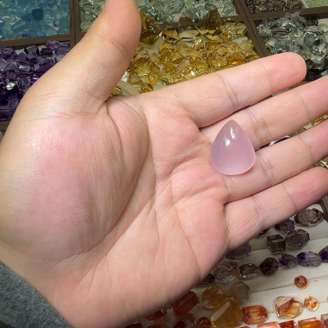 珠宝半成品水晶未镶嵌